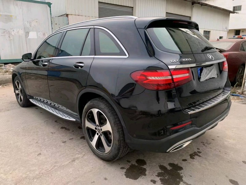 广州19年奔驰GLC9