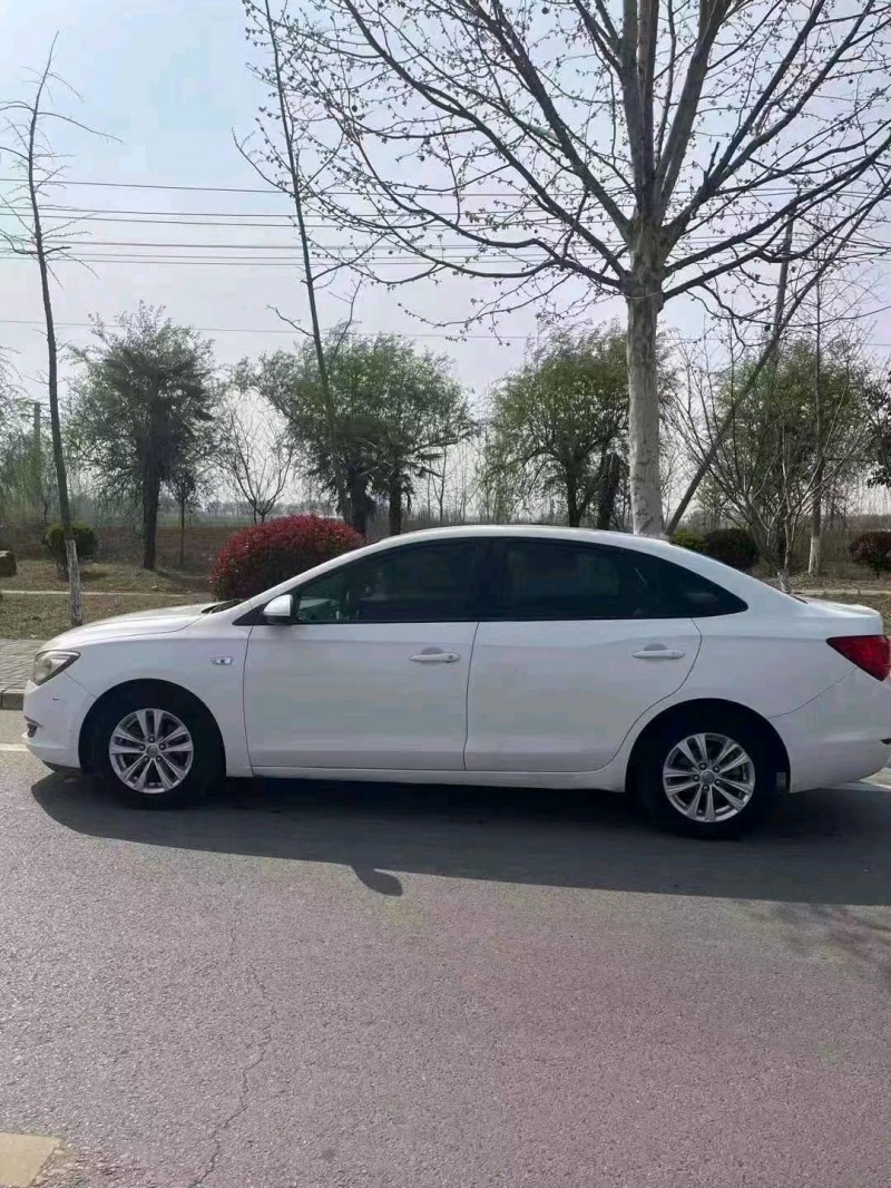 徐州16年别克英朗6