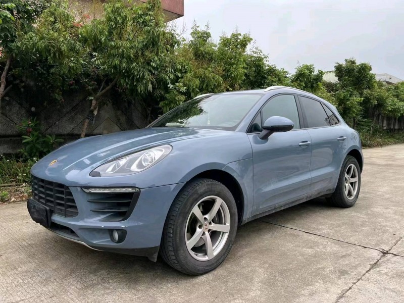 广州16年保时捷Macan2