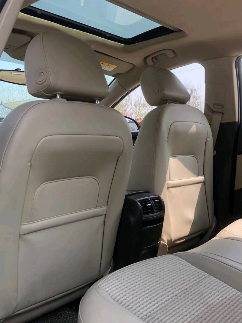 徐州17年别克君威5