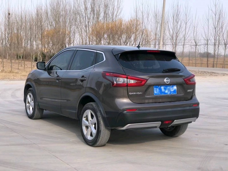 保定20年日产逍客8