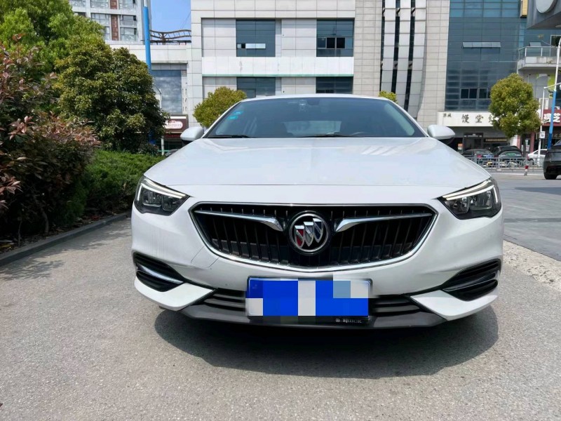 徐州20年别克君威1