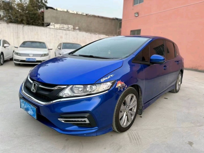 济宁18年本田杰德2