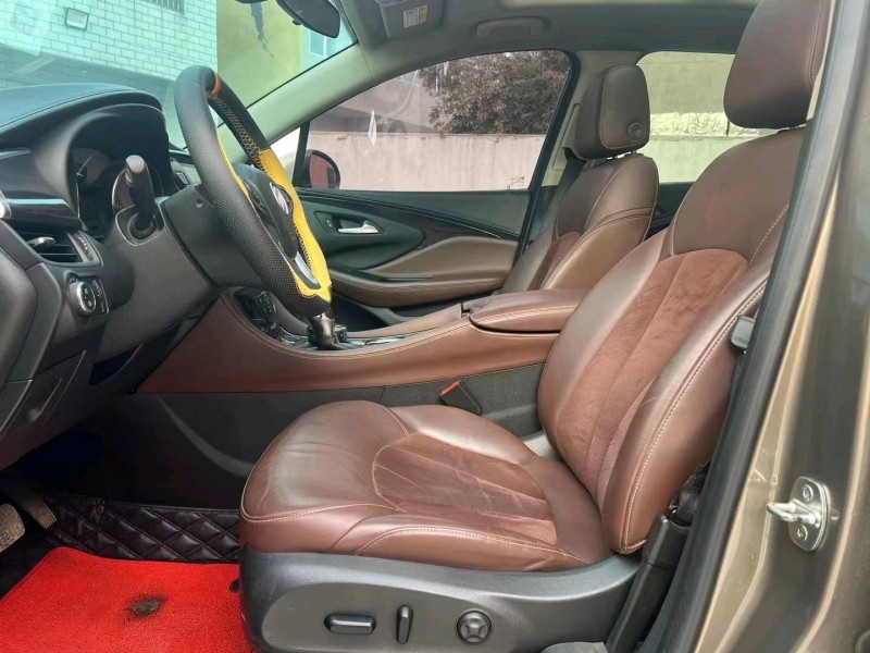 济宁16年别克昂科威4