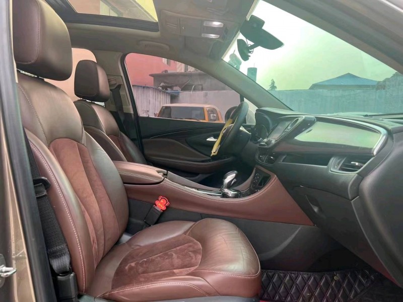 济宁16年别克昂科威7