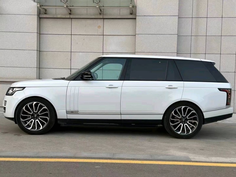 济宁16年路虎揽胜行政3