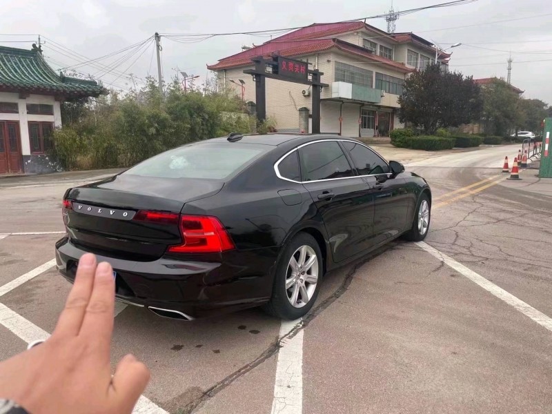 青岛17年沃尔沃S907