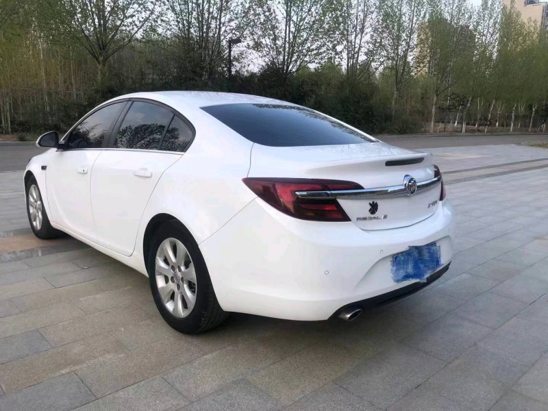 聊城16年别克君威8