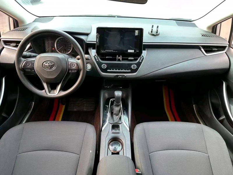 济宁22年丰田卡罗拉5