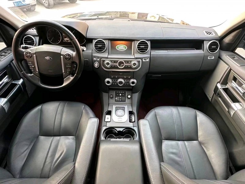 济宁19年路虎发现5