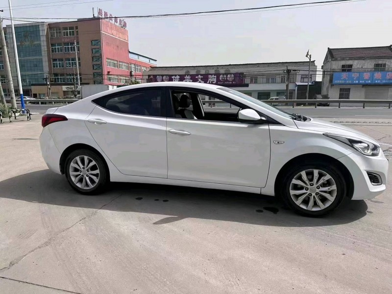 徐州17年现代朗动4
