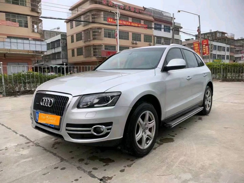 珠海10年奥迪Q54