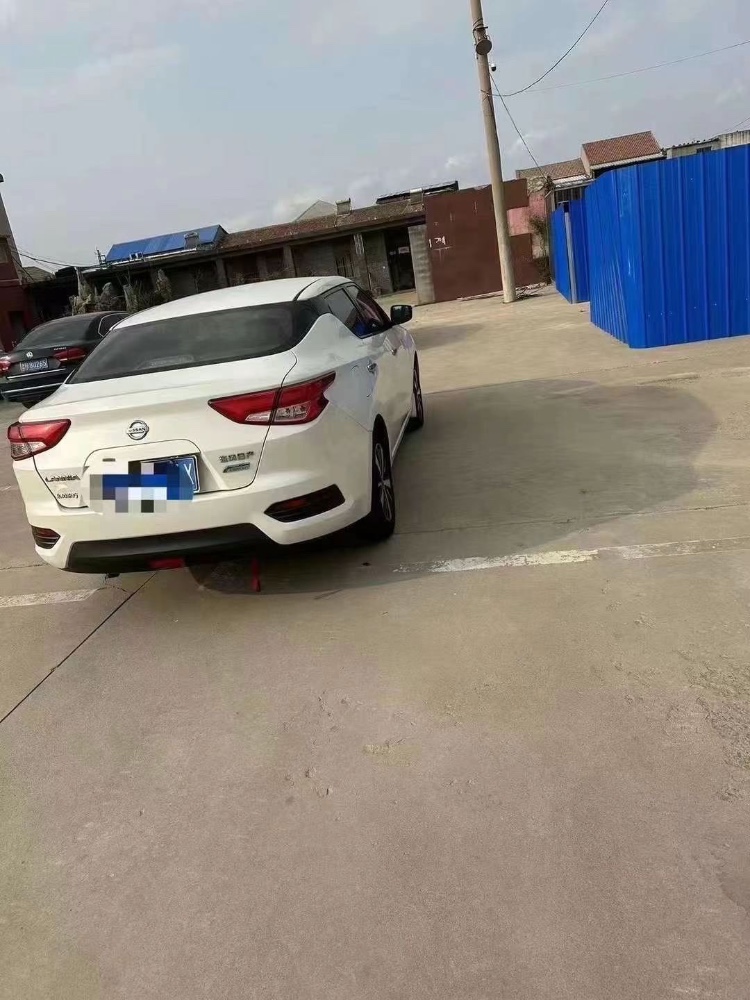 聊城18年日产蓝鸟5