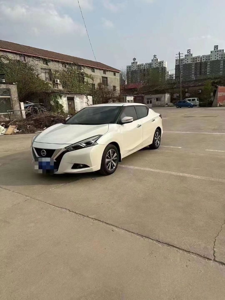 聊城18年日产蓝鸟4