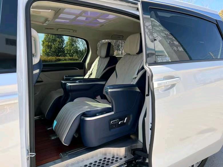 盐城21年别克GL86