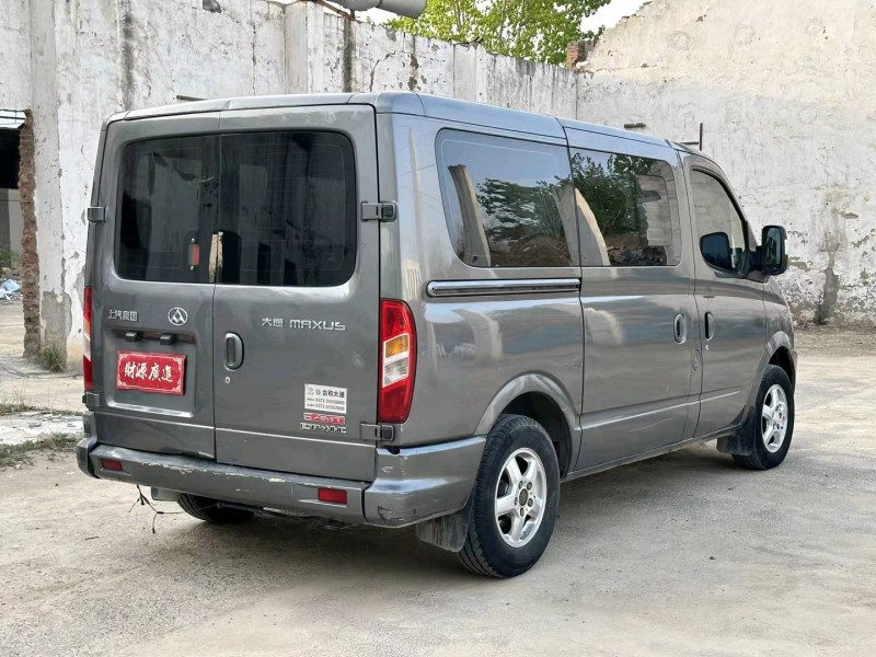 东营16年大通V807