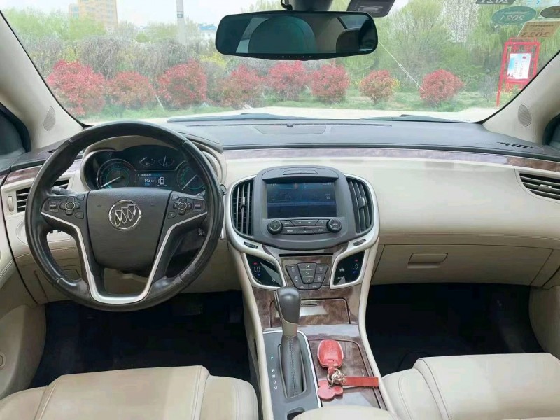 徐州15年别克君越4