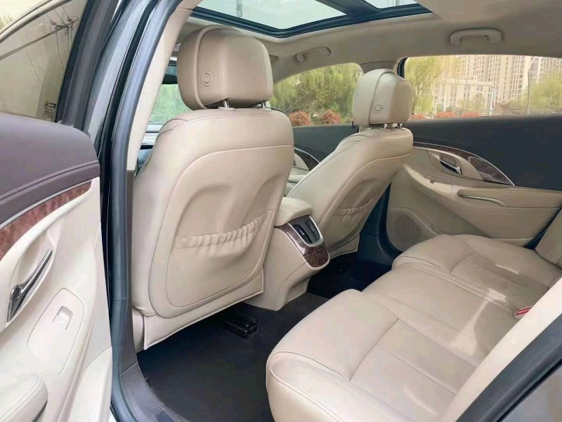 徐州15年别克君越5