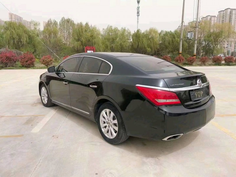 徐州15年别克君越7