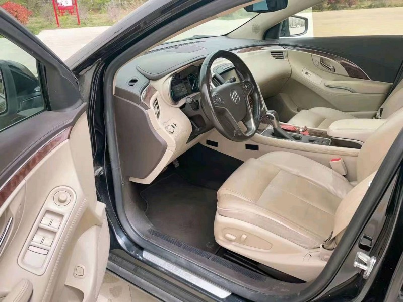 徐州15年别克君越6