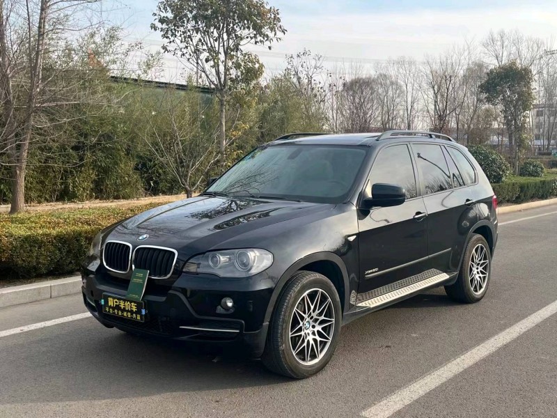 济宁09年宝马X52