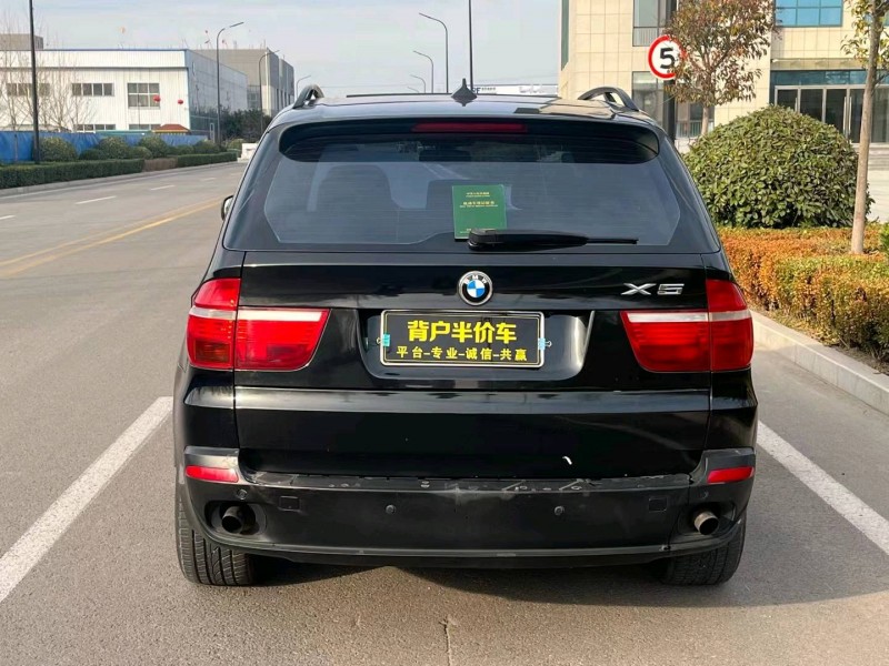 济宁09年宝马X59