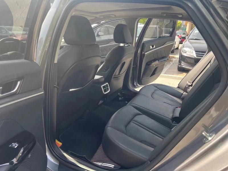 盐城20年起亚K5凯酷2