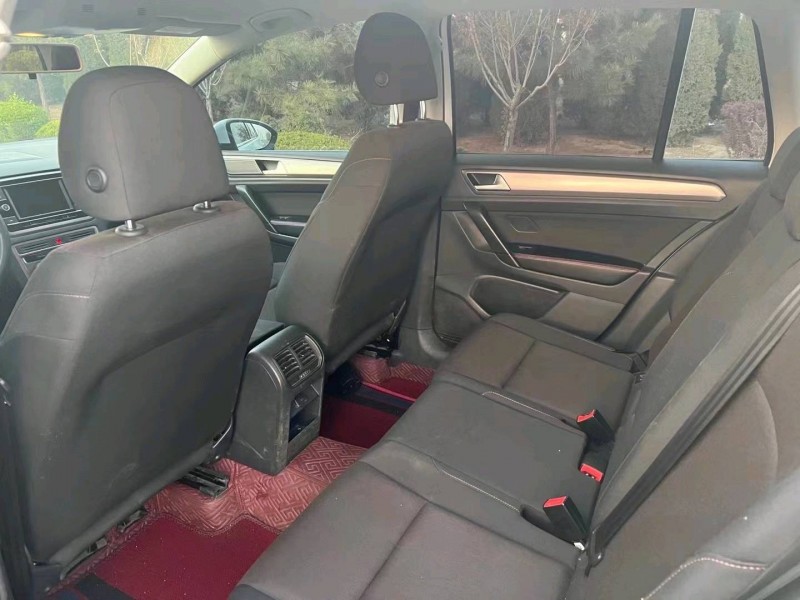 潍坊17年大众高尔夫·嘉旅4