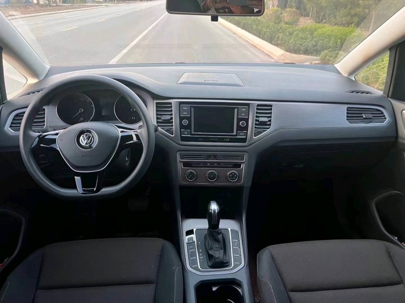 潍坊17年大众高尔夫·嘉旅9