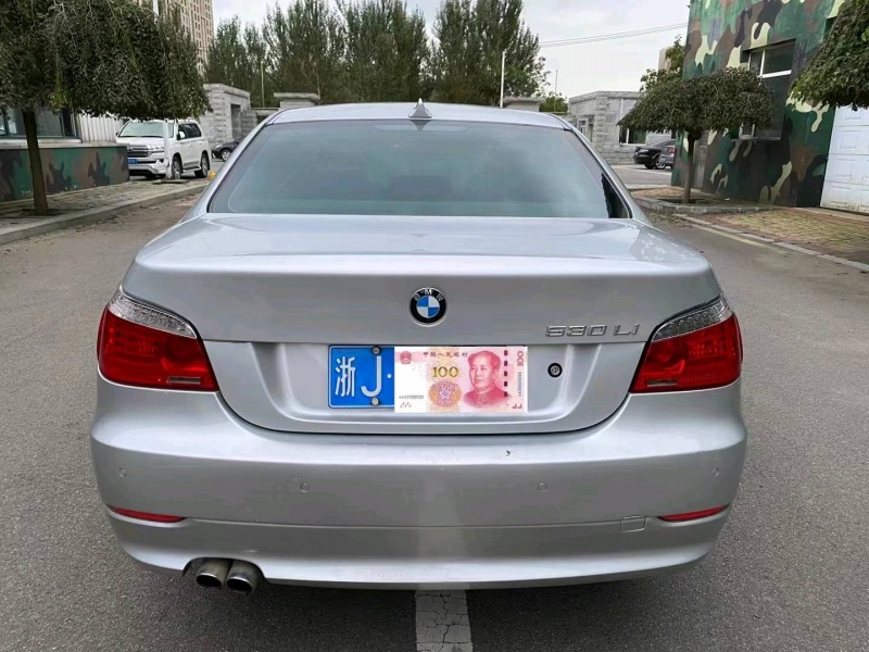 沈阳08年宝马5系9