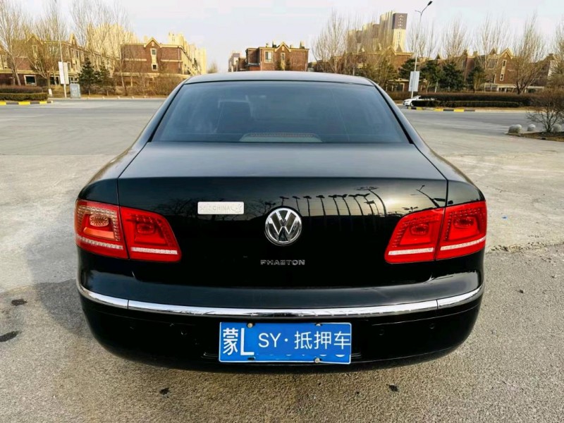 沈阳10年大众辉腾8
