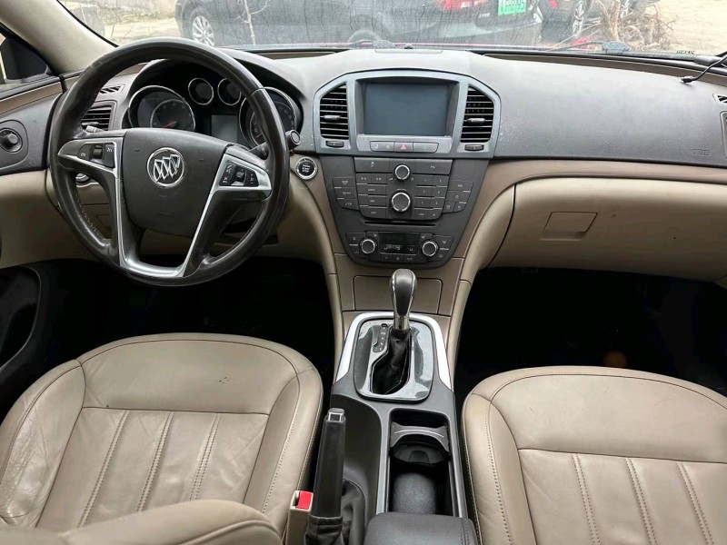 临沂11年别克君威4