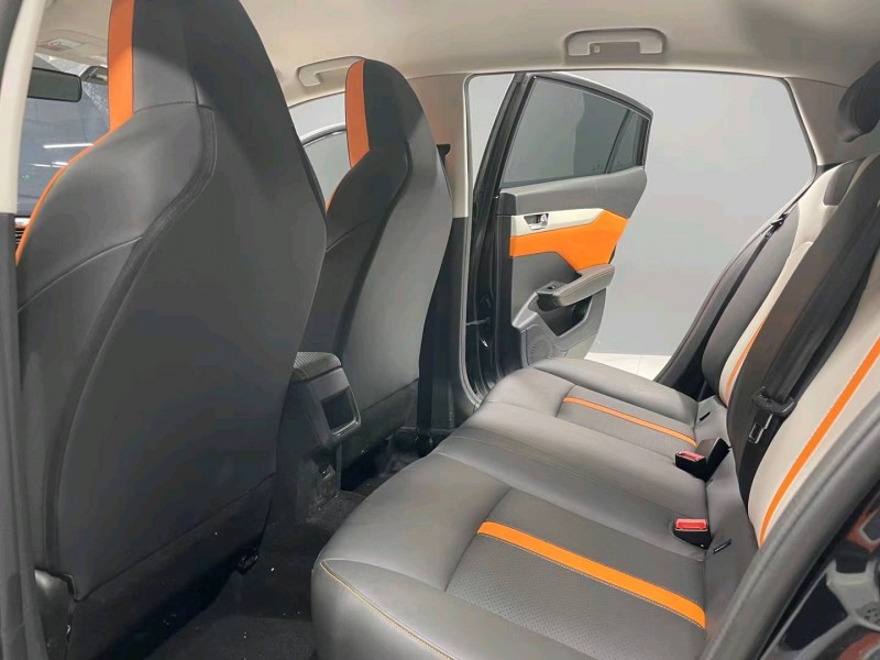 成都22年东风奕炫4