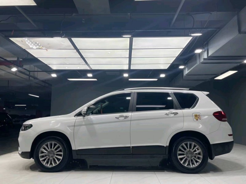 成都17年哈弗H68