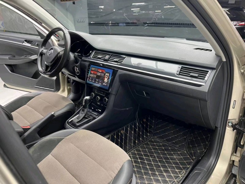 成都18年大众蔚领7