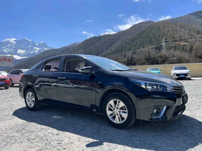 成都15年丰田卡罗拉3