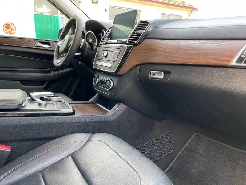 青岛17年奔驰GLK8