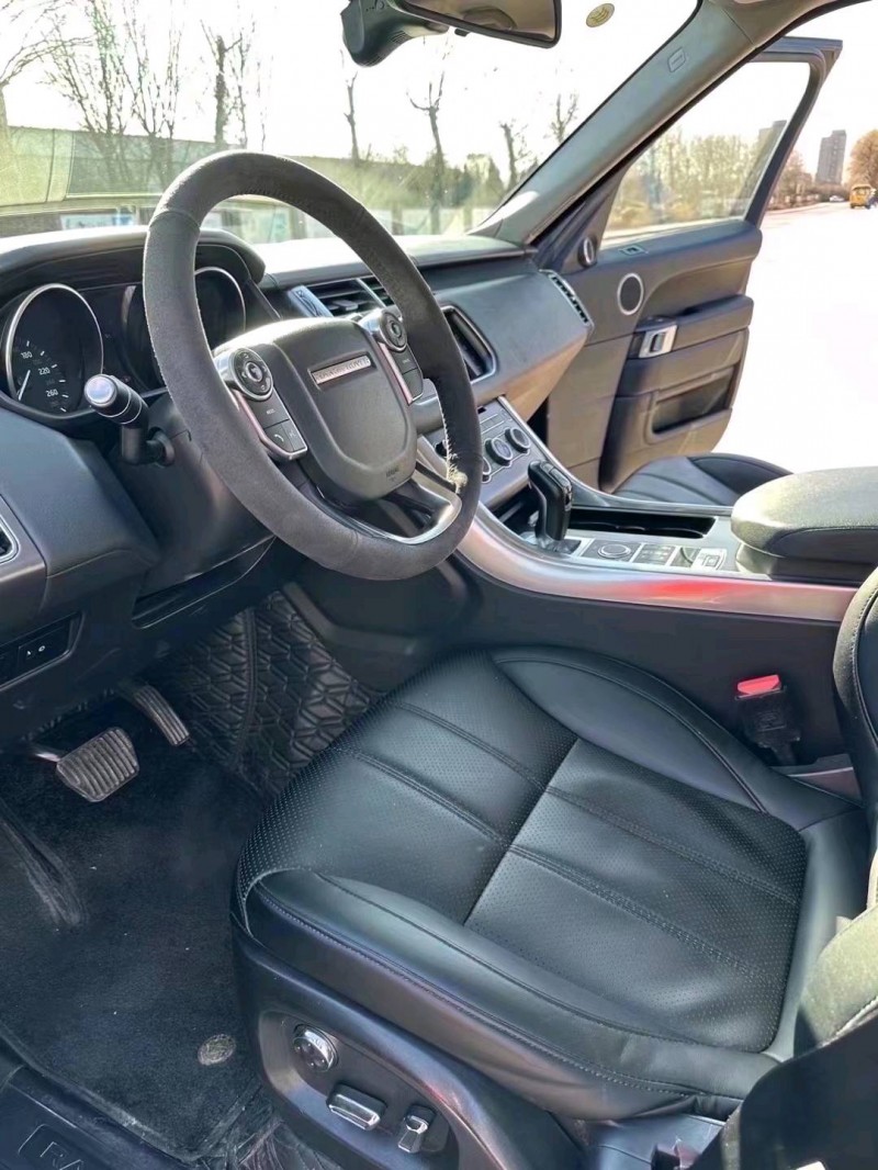 济南18年路虎揽胜运动9