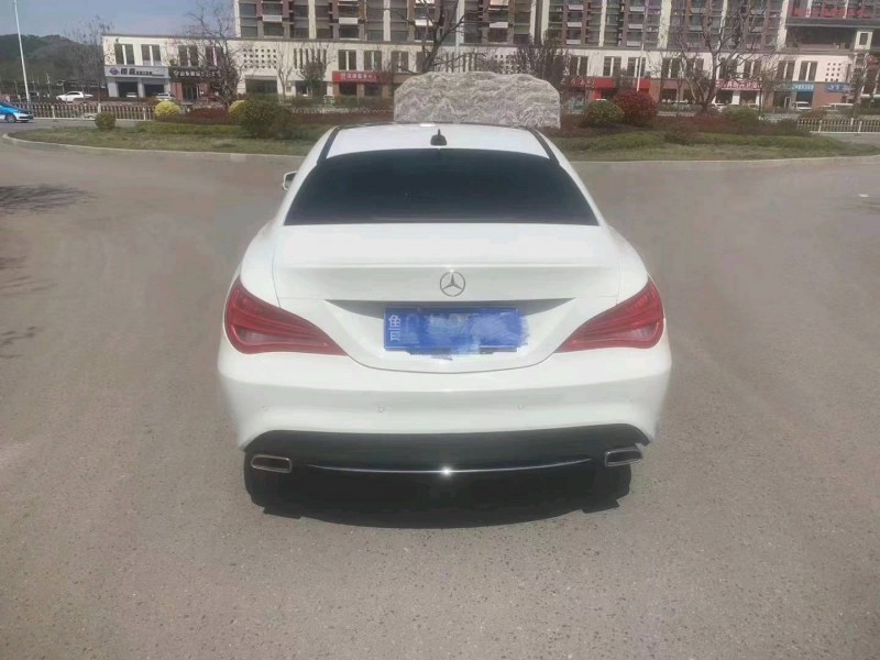 青岛16年奔驰CLA2