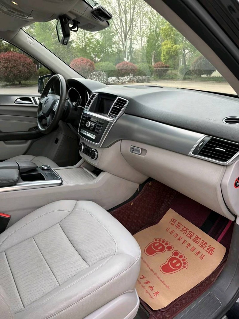 徐州14年奔驰ML5