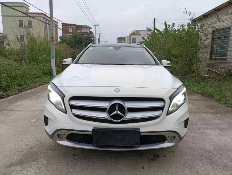 珠海16年奔驰GLA1