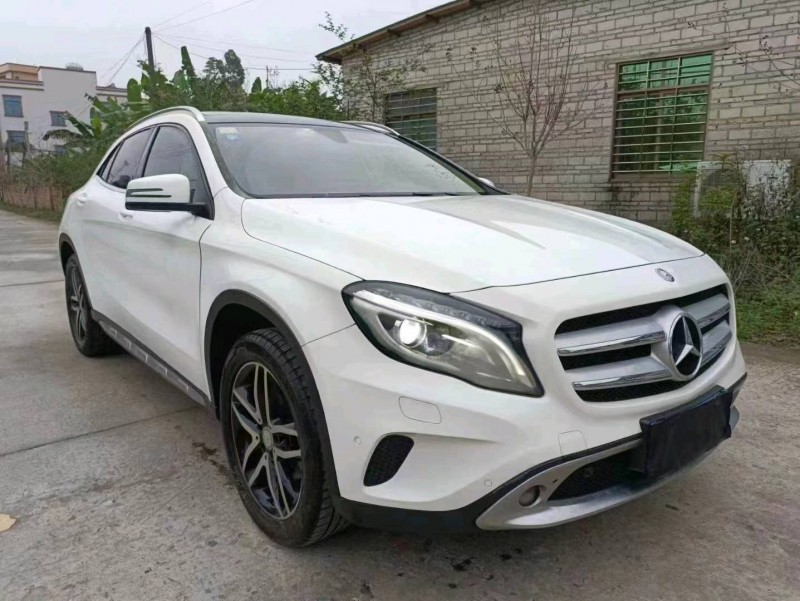 珠海16年奔驰GLA2