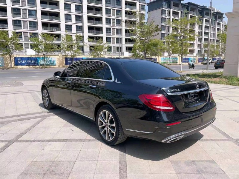 徐州21年奔驰E9