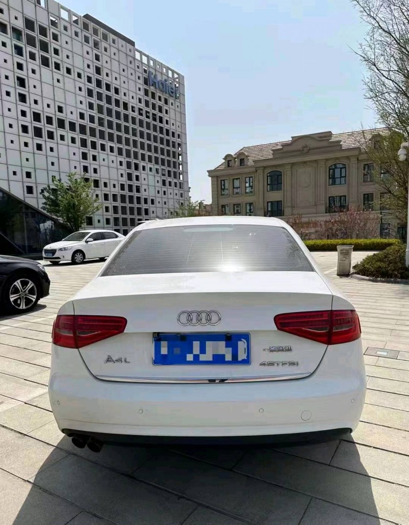 青岛13年奥迪A4L5