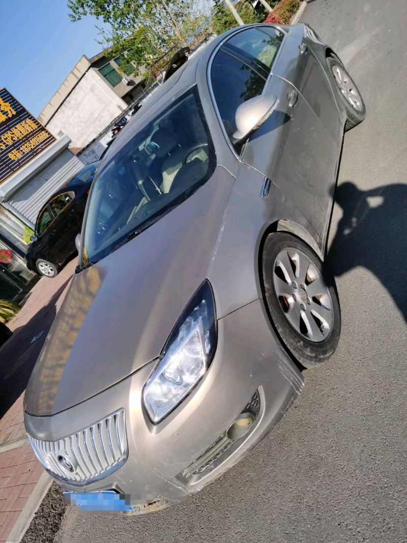 济南10年别克君威2