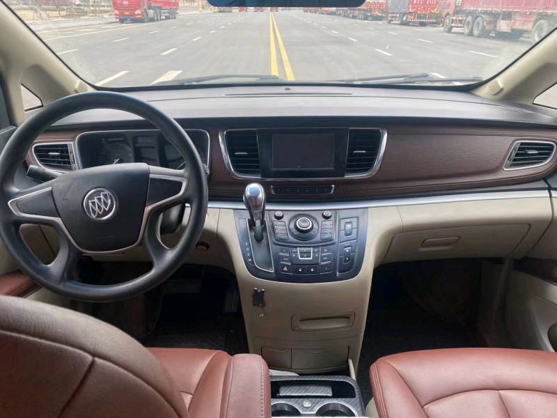 徐州16年别克GL87