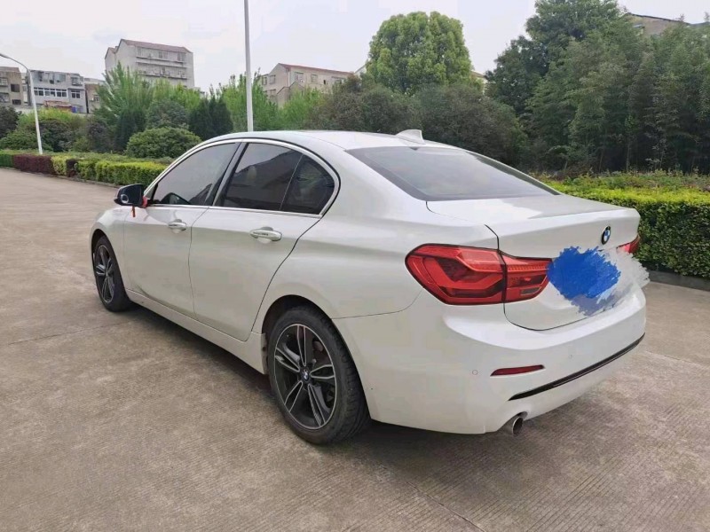 宜昌19年宝马1系3