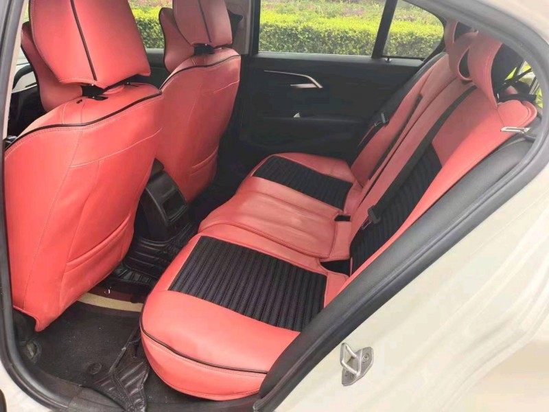 宜昌19年宝马1系5