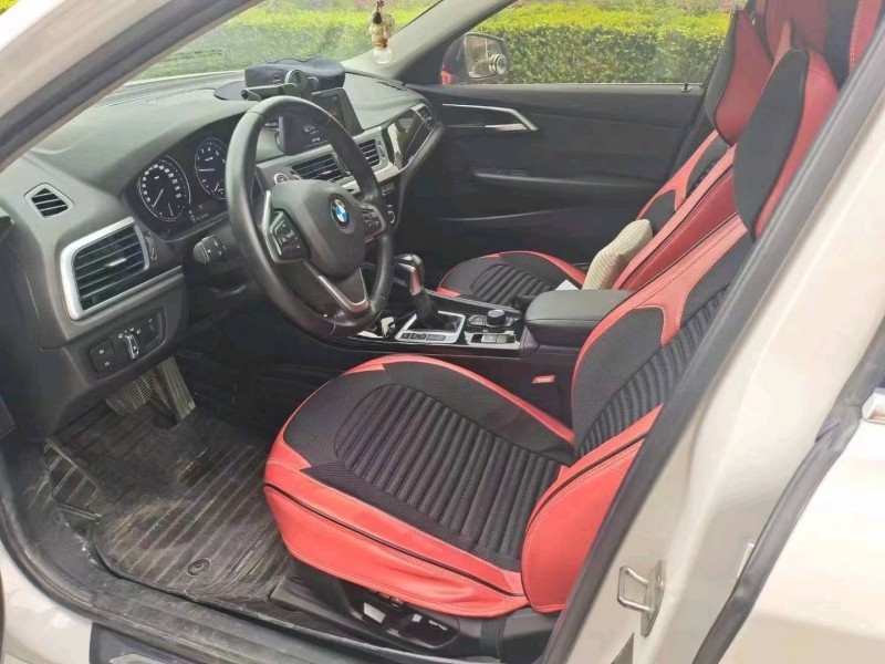 宜昌19年宝马1系8