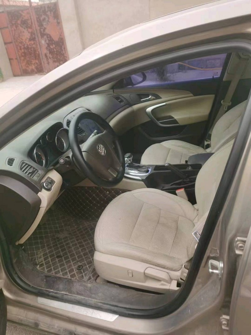 淄博11年别克君威9